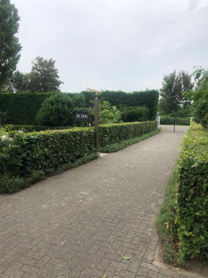 De Vrienden Van Sir Sirjansland Exterior foto